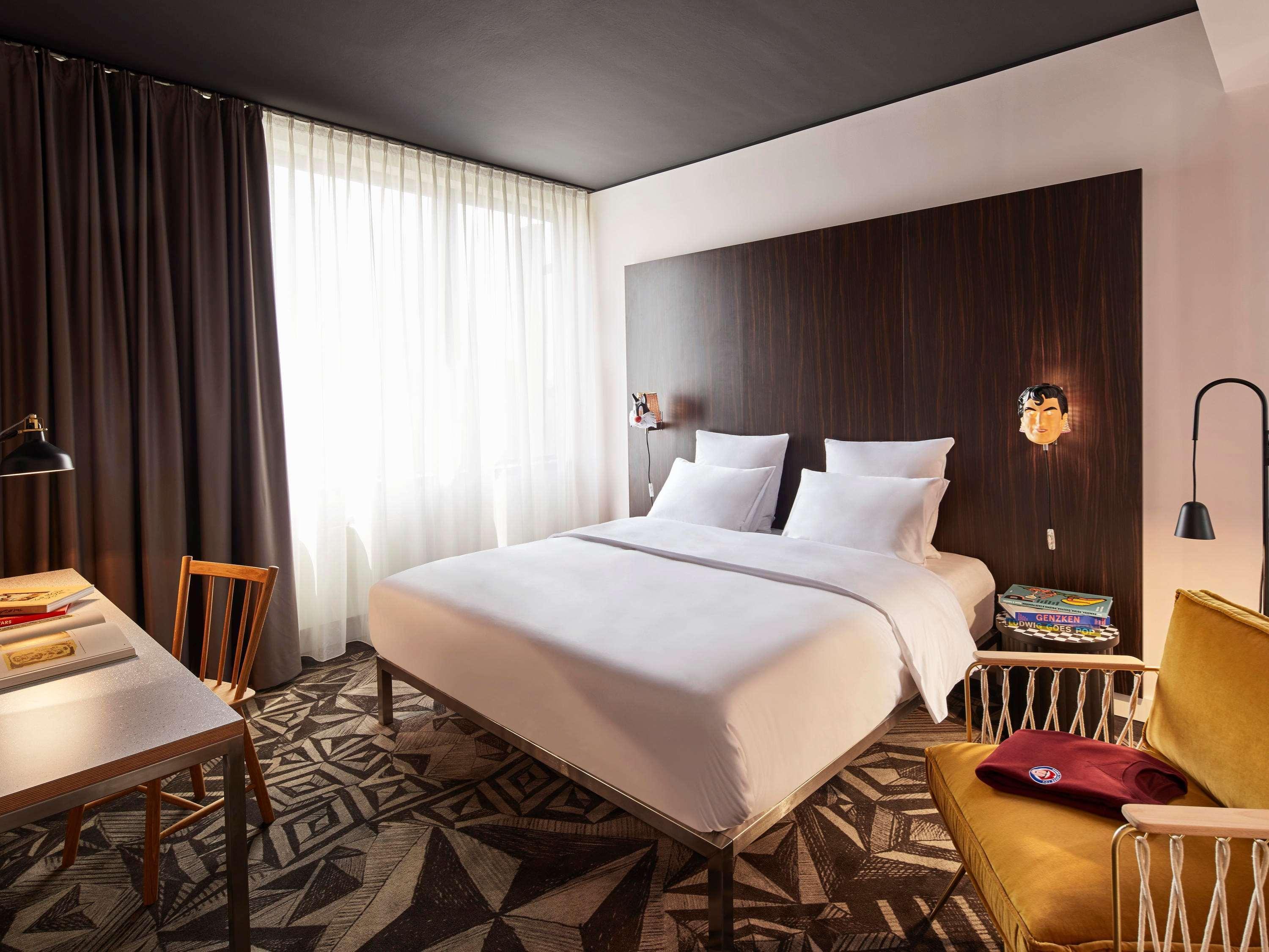 Hotel Mama Shelter Praga Zewnętrze zdjęcie